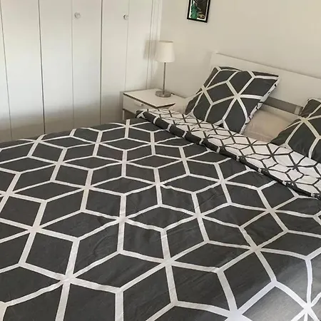 Geneve A La Frontiere Superbe Appartement Apartment *